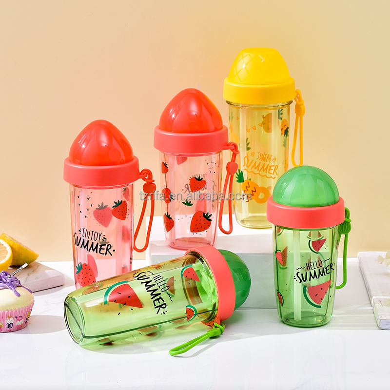 Portable Double Straws Water Bottle with Couples Personality Fruit Juice Straw Cup One Cup for Double Drink Plastic Drinkware