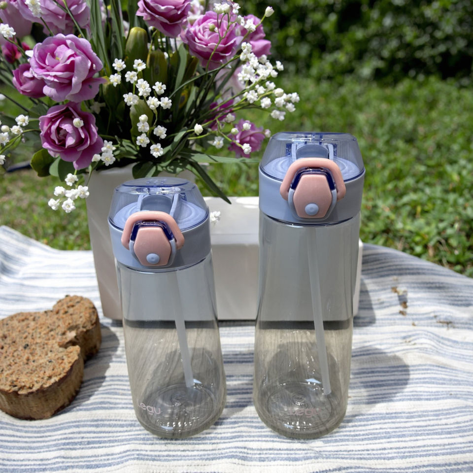 Wholesale 600ml Plastic Sports Water Bottle with Straw for Outdoor Camping Boiling Water Children Friendly