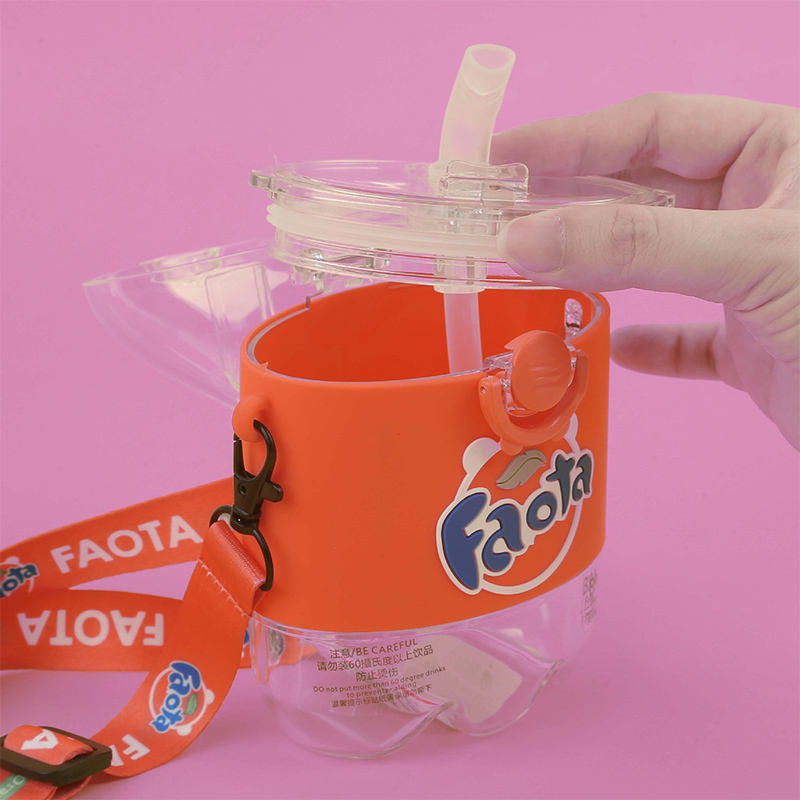 2025 Cute Small Capacity Plastic Sports Water Bottles for Kids Camping Boiling Water Suitable