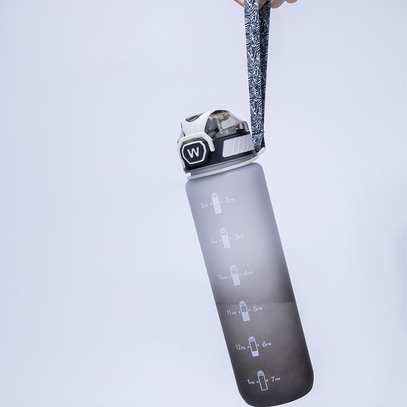 Custom Logo 1000ml 32 oz Tritan Sport Water Bottle BPA-Free Straw Flip Top with Time Marker Motivational Plastic Drinkware