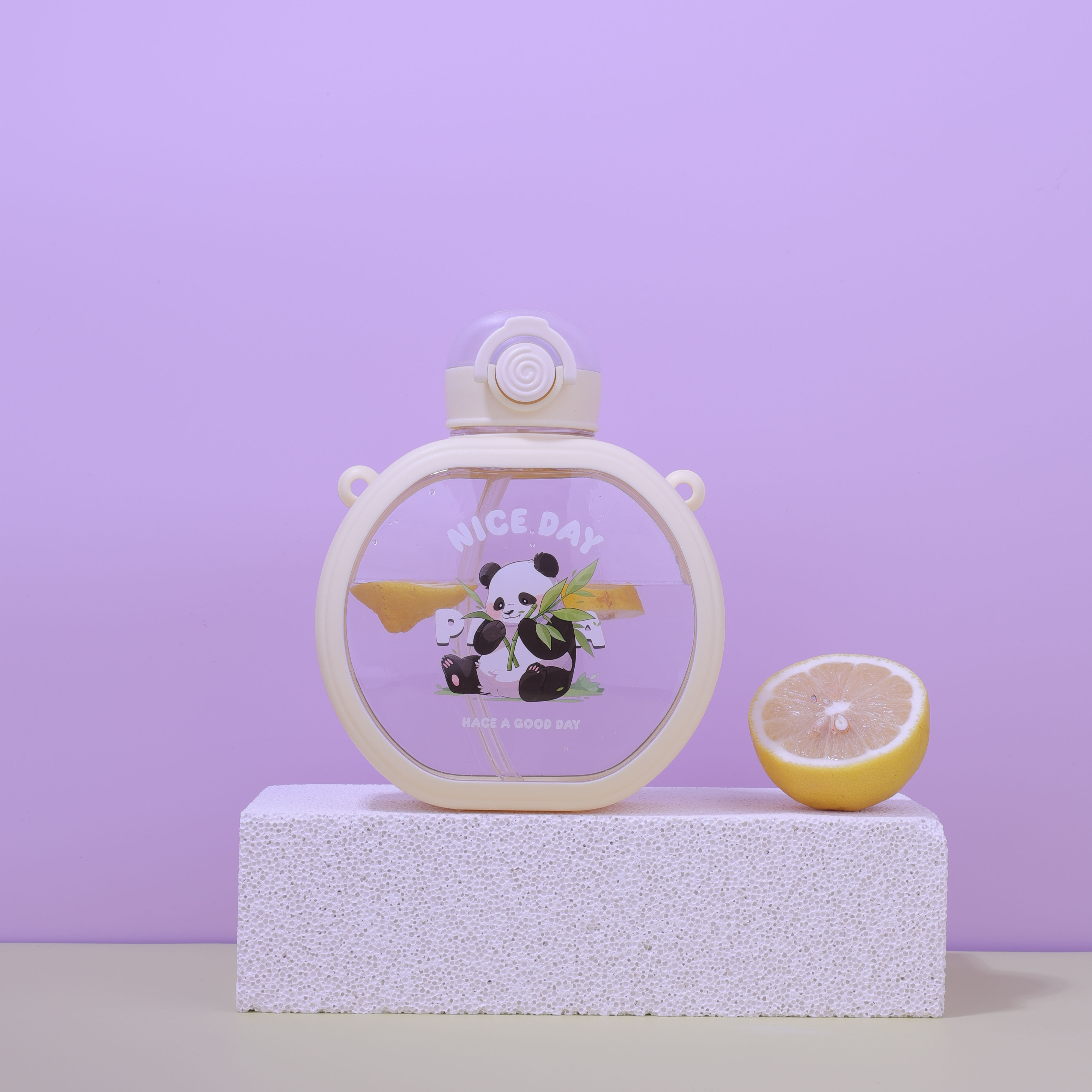 New Arrival Funny Round Shaped Leakproof Plastic Straw Water Bottle for Girls Portable Children Water Bottles for School Parties