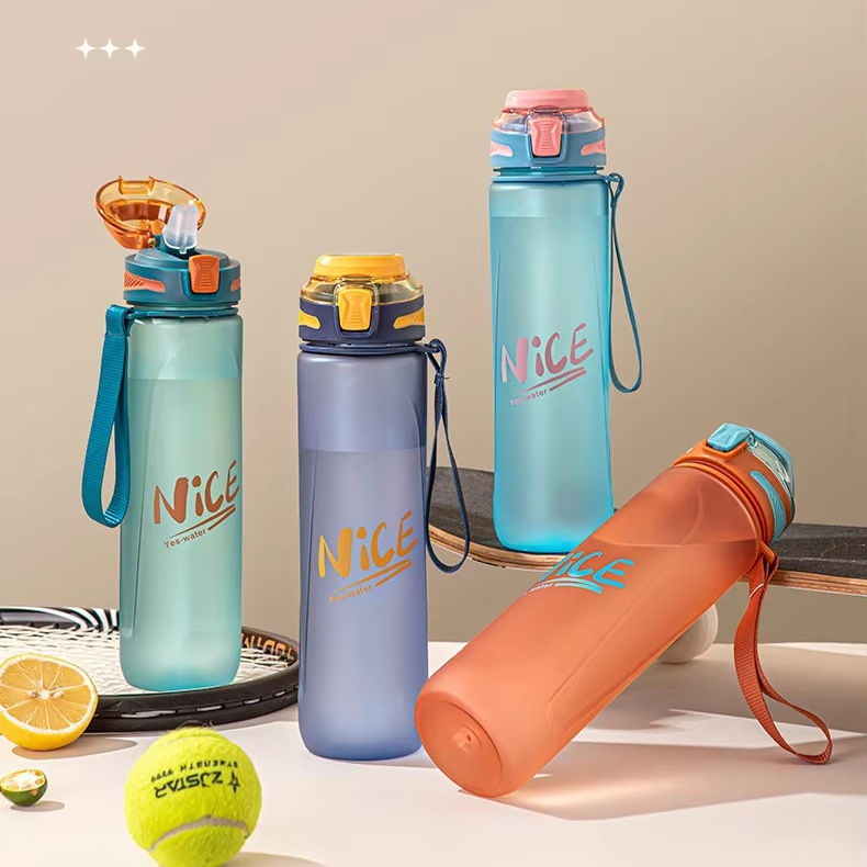 Wholesale BPA-Free 1L 32oz Sports Water Bottles with Straw and Time Marker