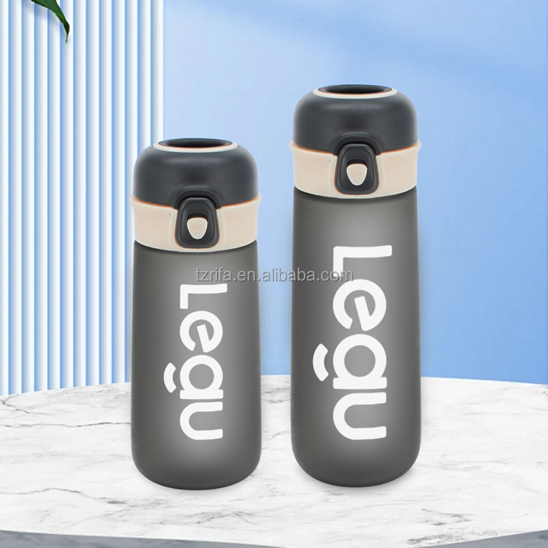 Unisex Portable Plastic Kettle with Bounce Cover Direct Drinking Drinkware for Travel Hiking Food & Boiling Water Storage