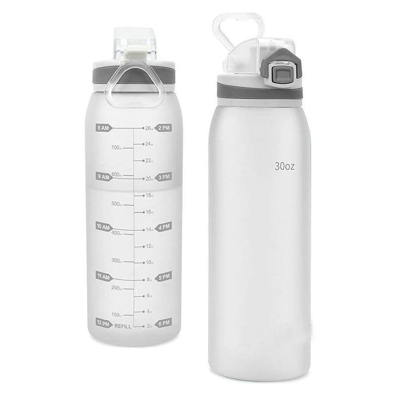 High Quality 900ML Tritan Plastic Sports Water Bottle BPA Free Matt Color Direct Drinking for Camping for Boiling Water