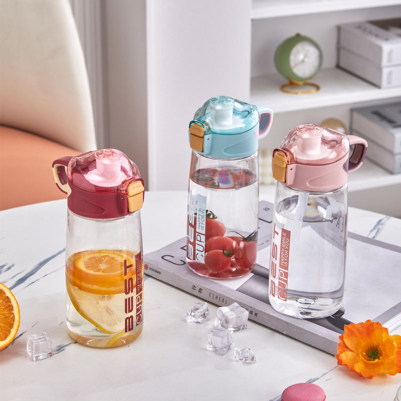 Customized Transparent Plastic Water Bottles with Straw for Direct or Boiling Water for Children's Camping Occasions