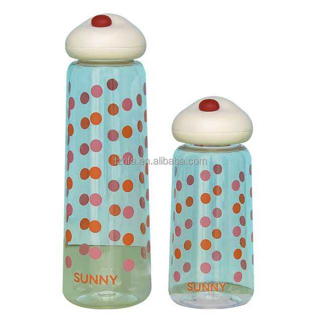 Customized New Eco-friendly Cute Kid Plastic Water Bottle with Cloud Cap Hidden Handle Rope for Direct Drinking for Children