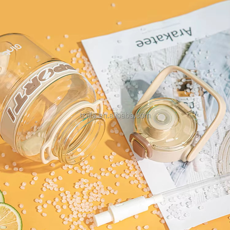 Summer Girls Sports Water Bottle with 1L 32oze Large Capacity Straw Type Plastic Bag for Outdoor Camping Tours