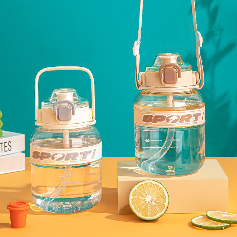 2025 Transparent Eco-Friendly Plastic Water Bottles with Straws and Straps Eco-Friendly Drinkware