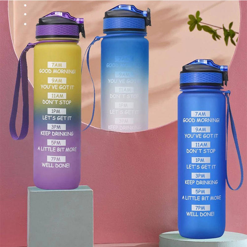 Wholesale Custom 32oz BPA-Free Plastic Sport Water Bottles for Gym Camping Fitness Bike Rides Featuring Silicone Lid Straw