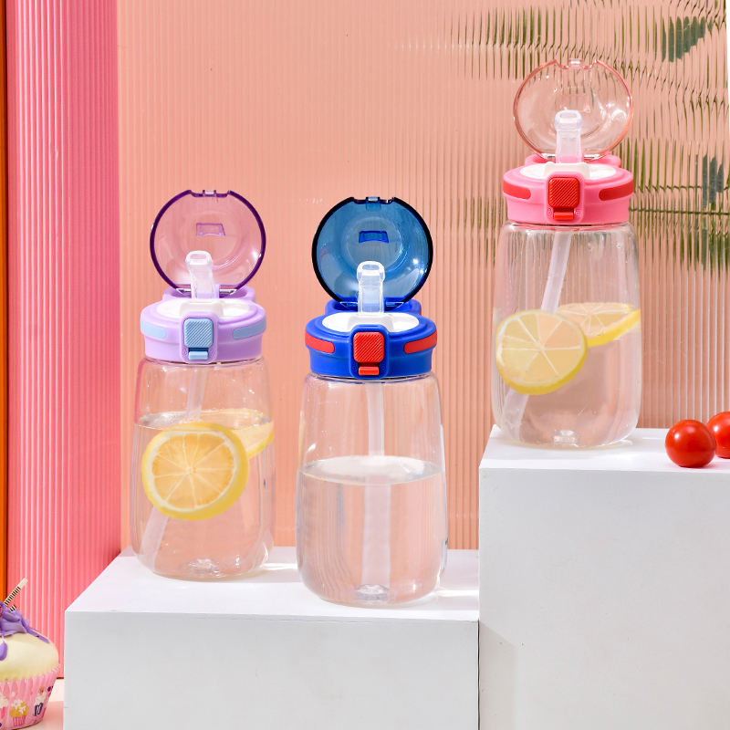 Round Clear Plastic Drinkware BPA Leak-Free Outdoor Water Bottle with Lid Handle Kids' Friendly with Comfortable Grip Supplies