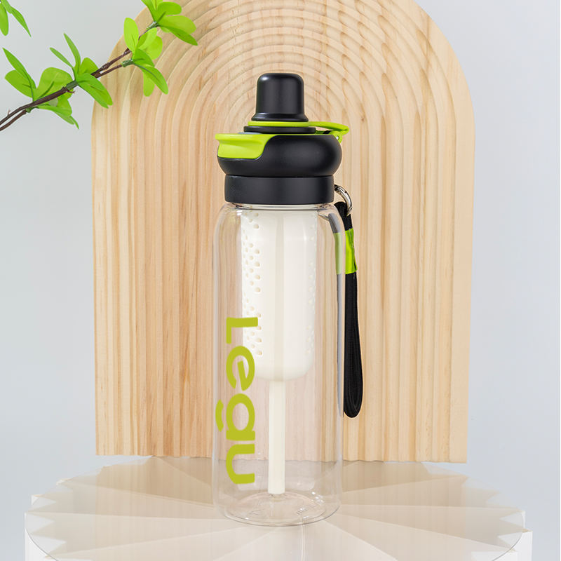 700ml Portable Clear Gym Plastic Water Bottles With Infuser and Double Drinking Ways Outdoor Plastic Water Bottles
