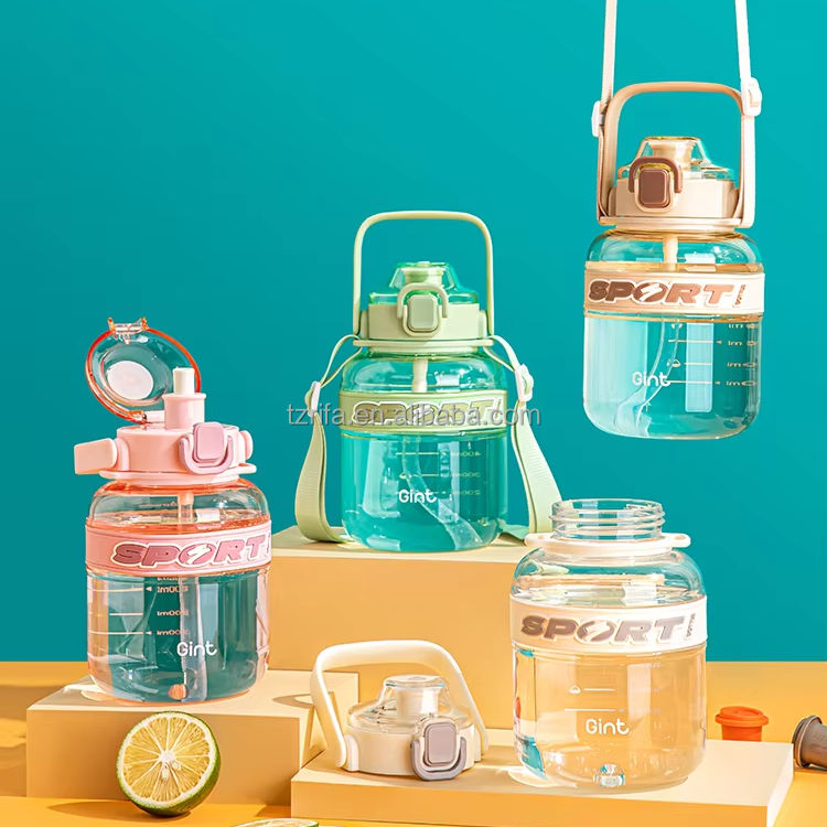 Summer Girls Sports Water Bottle with 1L 32oze Large Capacity Straw Type Plastic Bag for Outdoor Camping Tours