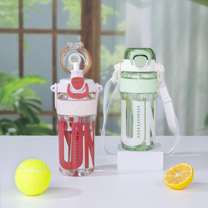 Custom Logo BPA-Free Tritan Plastic Gym Sports Water Bottle New Design Cheap Drink Sport Bottle for Travel and Running