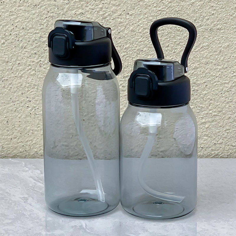 Clear Sport BPA-Free PETG Plastic Water Bottles for Presentations
