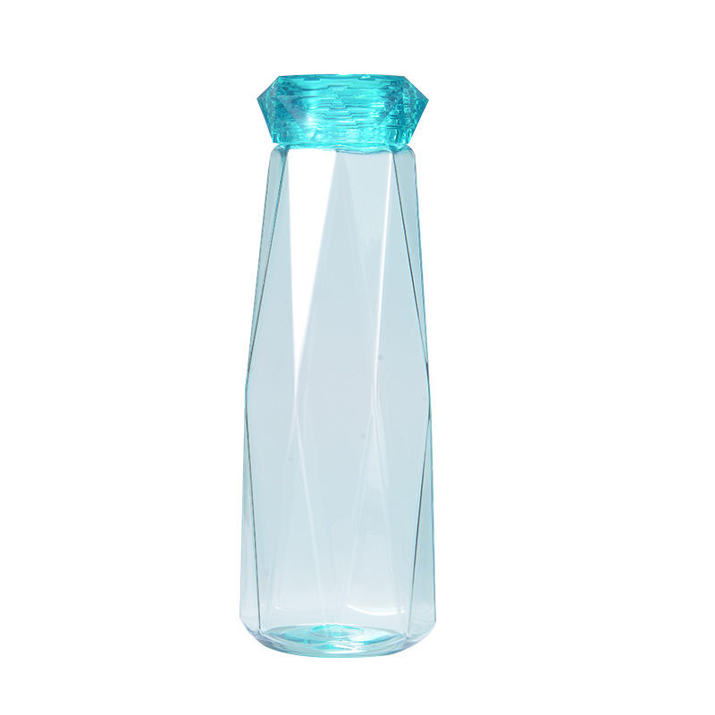 Summer Hot Sales Fashion Creative Diamond Pattern Plastic Water Bottles