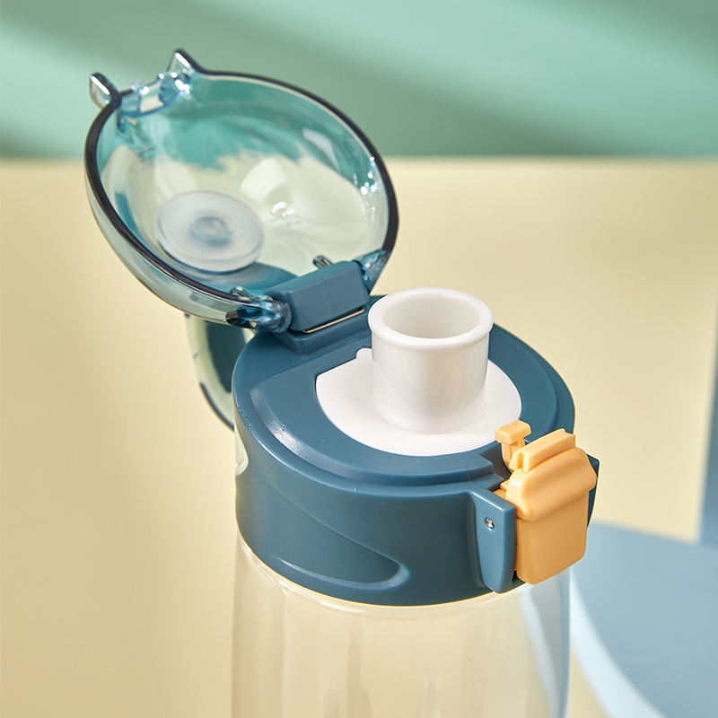 Portable Kids Drinking Bottles for Back to School & Camping Boiling Water Applicable