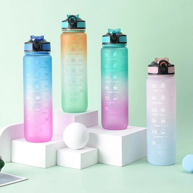 Wholesale Custom 32oz BPA-Free Plastic Sport Water Bottles for Gym Camping Fitness Bike Rides Featuring Silicone Lid Straw