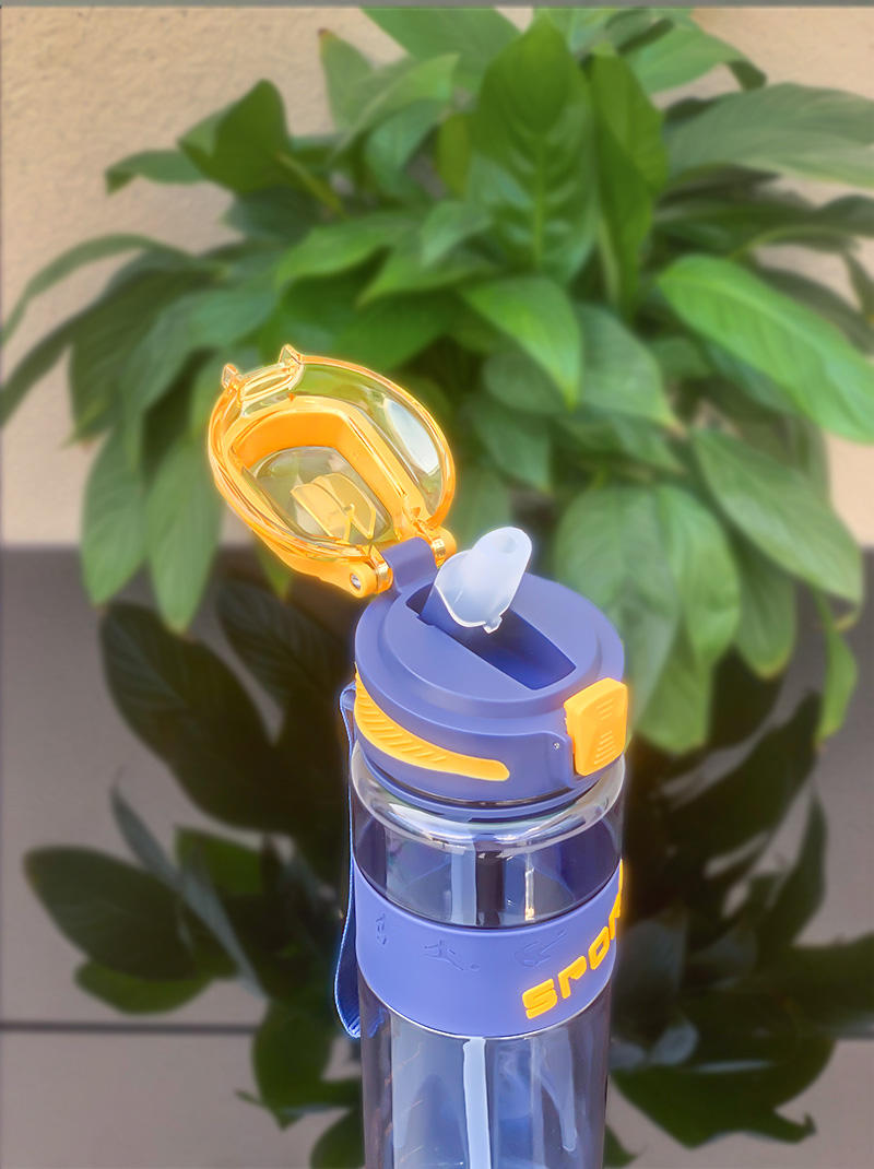 Large Capacity 1000ml Summer Sports Water Bottle Portable Custom Straw Drinkware for Students